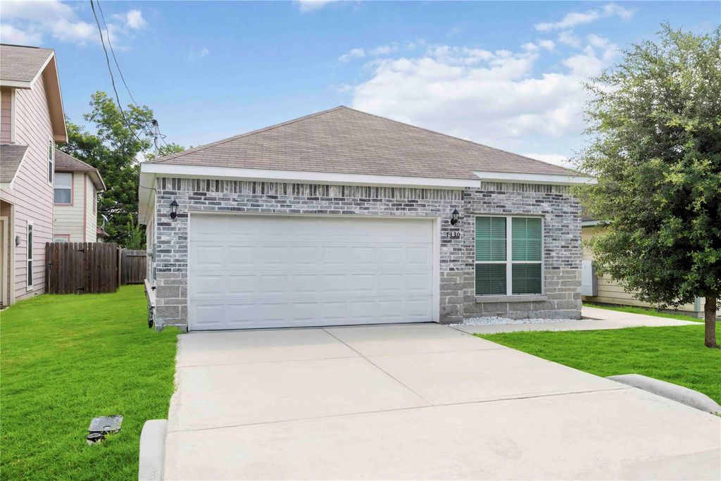 7430 N Star Street, Houston, TX 77088