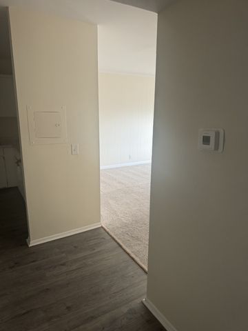 441 Harding Pl Apt D20, Nashville, TN 37211