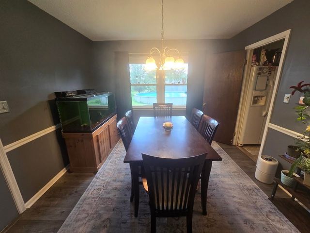 142 Greenbriar Dr, Gaffney, SC 29341