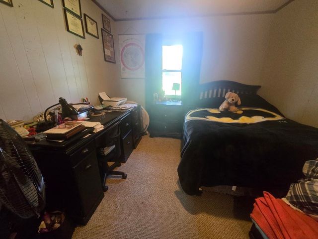 142 Greenbriar Dr, Gaffney, SC 29341
