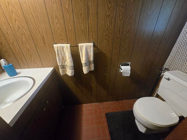 142 Greenbriar Dr, Gaffney, SC 29341