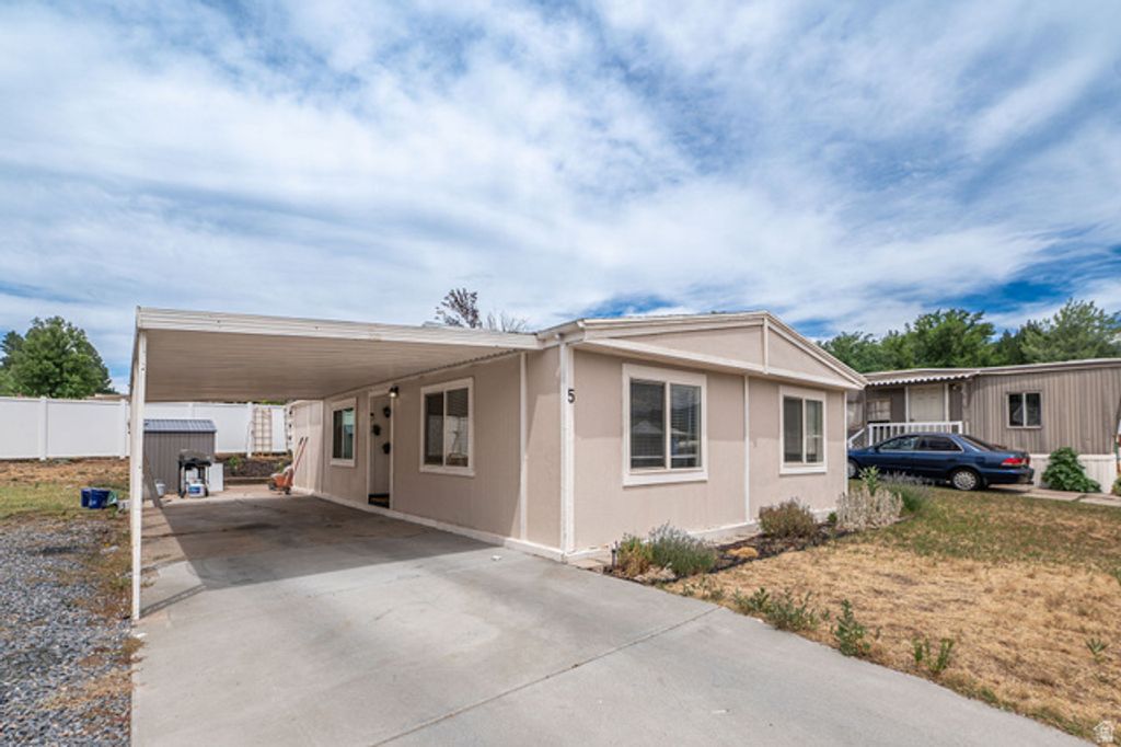 2600 N HILL FIELD RD #5, Layton, UT 84041 — photo 3