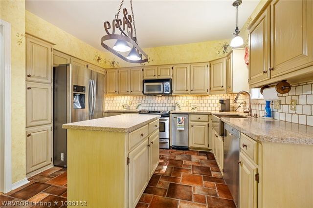 10704 Towle Court, Fort Smith, AR 72908