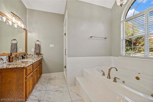 10704 Towle Court, Fort Smith, AR 72908