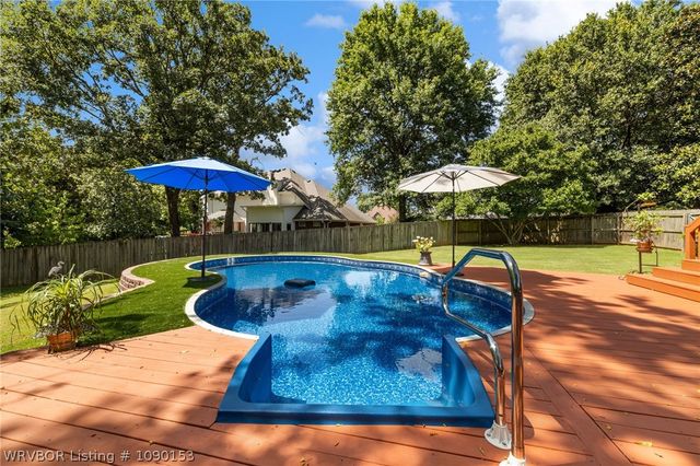 10704 Towle Court, Fort Smith, AR 72908