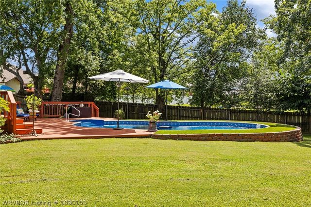 10704 Towle Court, Fort Smith, AR 72908