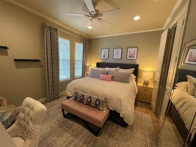 2800 Sandage Avenue 305, Fort Worth, TX 76109