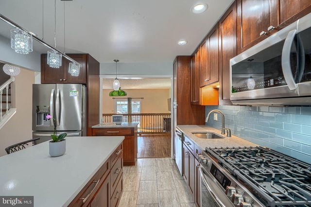 26 STONEWAY PL, Nottingham, MD 21236