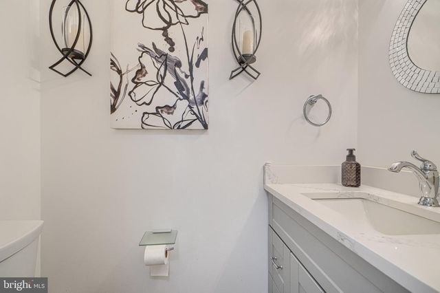 26 STONEWAY PL, Nottingham, MD 21236