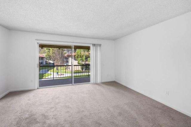 6019 Rancho Mission Rd 204, San Diego, CA 92108