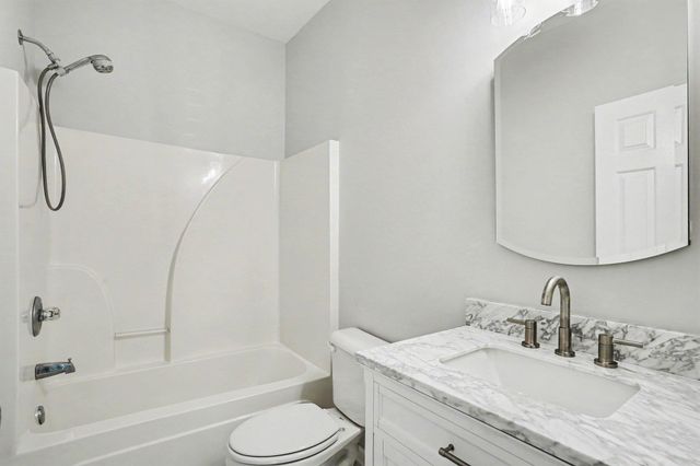 400 Carriage Lake Dr., Little River, SC 29566