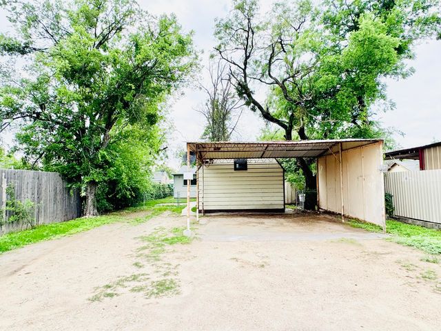 1510 E Harris Avenue, San Angelo, TX 76903