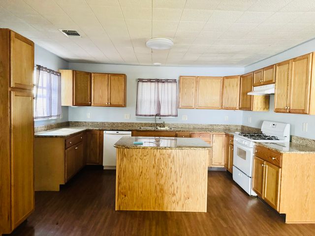 1510 E Harris Avenue, San Angelo, TX 76903