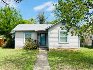 1510 E Harris Avenue, San Angelo, TX 76903
