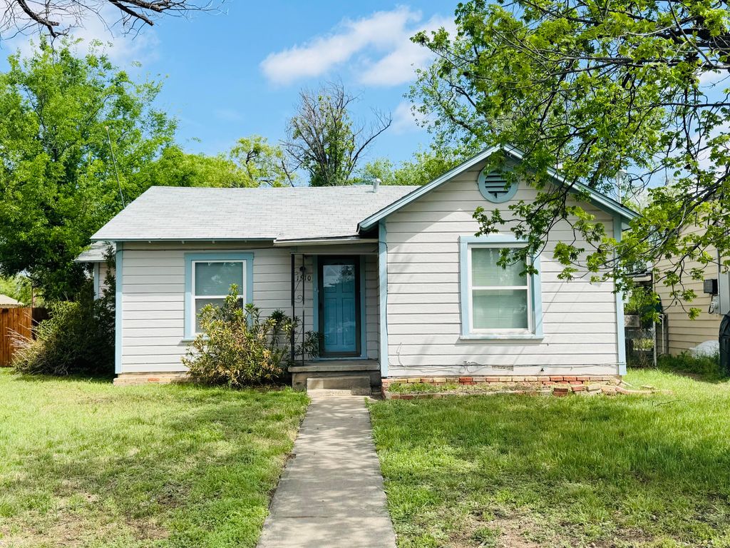 1510 E Harris Avenue, San Angelo, TX 76903