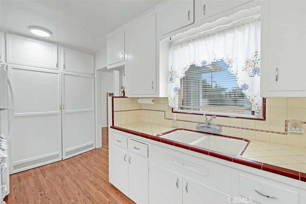 Image 7 of property listing at 4924 Kauffman Avenue, Temple City, CA 91780