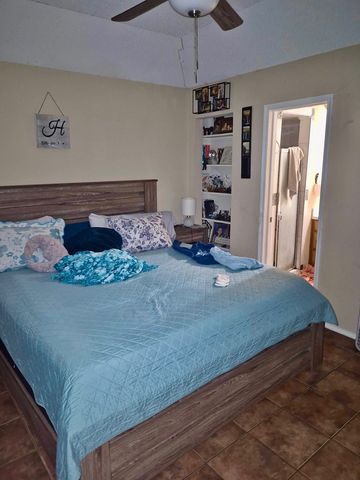 1416 Briar Circle 1416 & 1418, Crowley, TX 76036