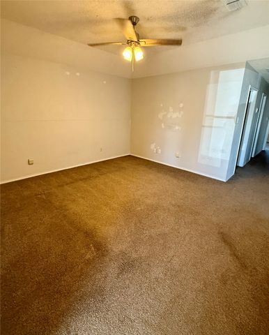 1416 Briar Circle 1416 & 1418, Crowley, TX 76036