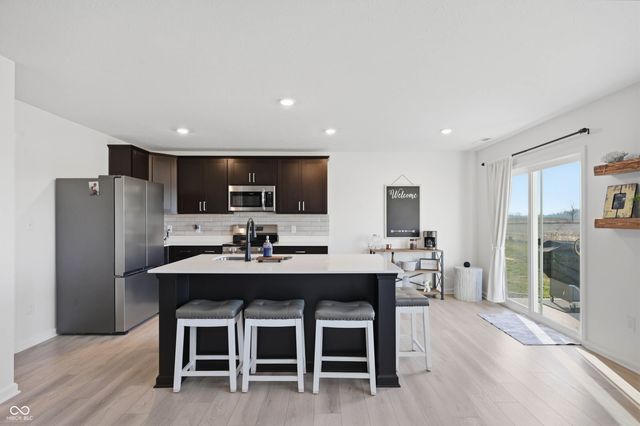 1722 Fair weather Drive, Pendleton, IN 46064