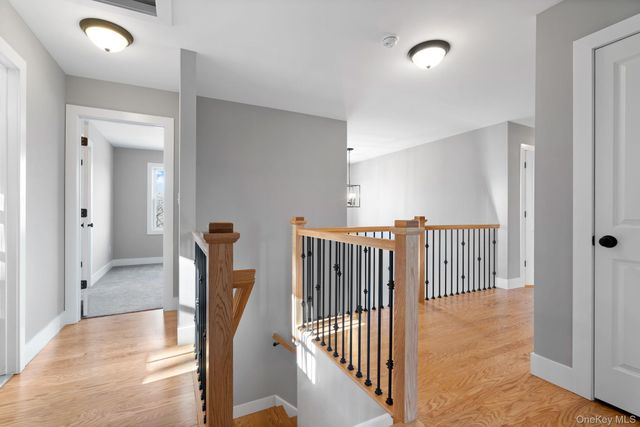 13 Harrier Ridge Drive, Wallkill, NY 12589