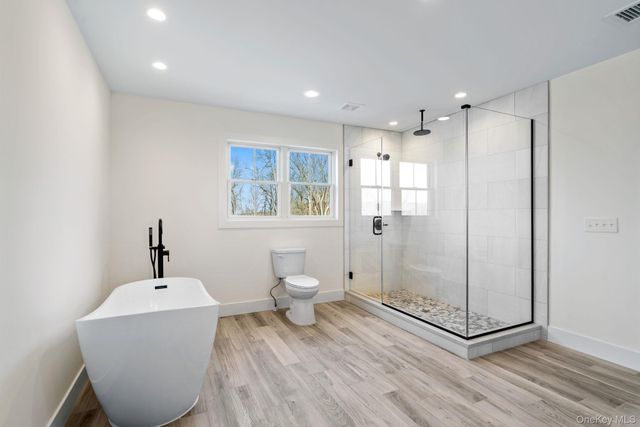 13 Harrier Ridge Drive, Wallkill, NY 12589