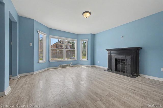 4220 Webb Street, Detroit, MI 48204