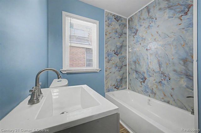 4220 Webb Street, Detroit, MI 48204