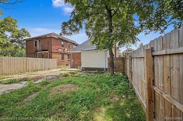 4220 Webb Street, Detroit, MI 48204