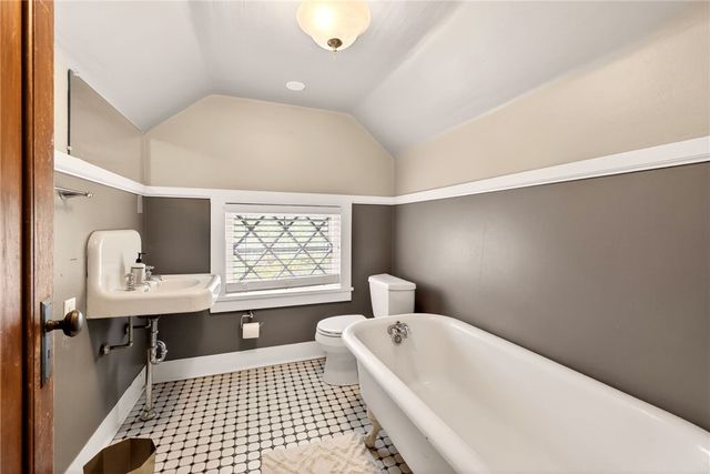 1036 Harvard Street, Rochester, NY 14610