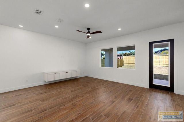 626 N Yturria St., Port Isabel, TX 78578