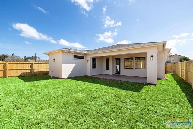 626 N Yturria St., Port Isabel, TX 78578