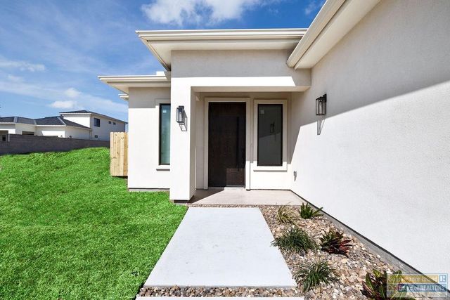 626 N Yturria St., Port Isabel, TX 78578