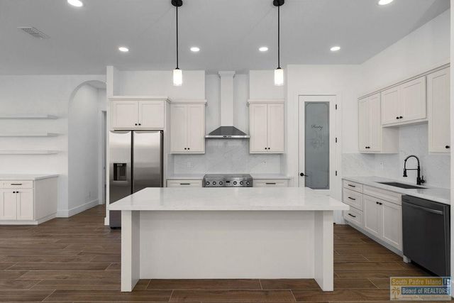 626 N Yturria St., Port Isabel, TX 78578