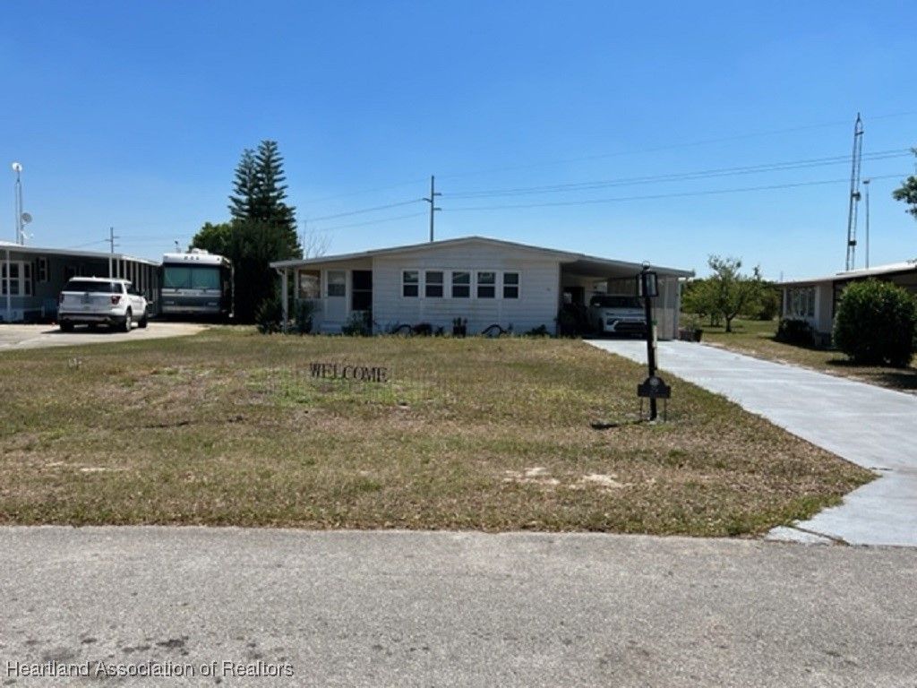 29 Century Boulevard, Avon Park, FL 33825