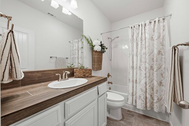2259 Ranch View Drive, Rocklin, CA 95765