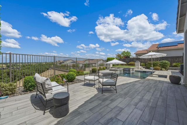 2259 Ranch View Drive, Rocklin, CA 95765