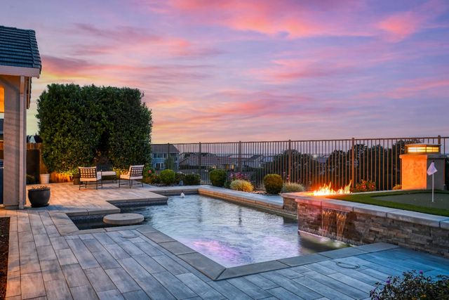 2259 Ranch View Drive, Rocklin, CA 95765