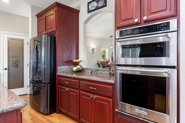 3781 Cattle Dr, Shingle Springs, CA 95682
