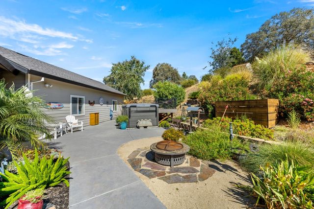 3781 Cattle Dr, Shingle Springs, CA 95682