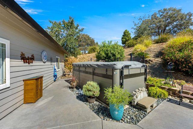 3781 Cattle Dr, Shingle Springs, CA 95682