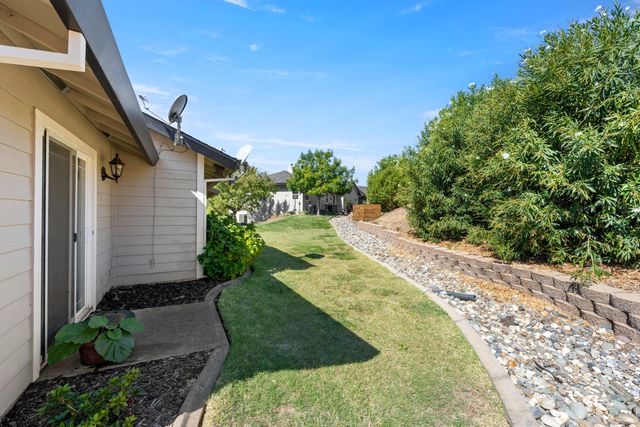 3781 Cattle Dr, Shingle Springs, CA 95682