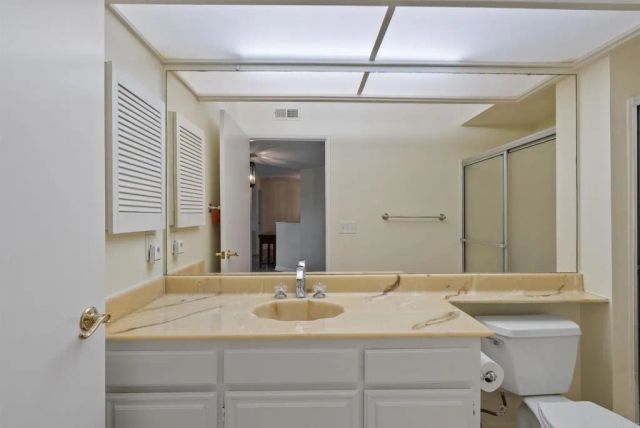 17607 Pomerado Road 101, Rancho Bernardo (san Diego), CA 92128