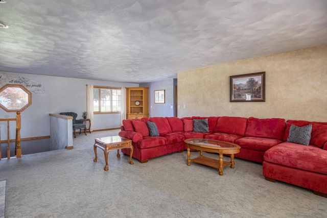 509 KADINGER WAY, Little Chute, WI 54140