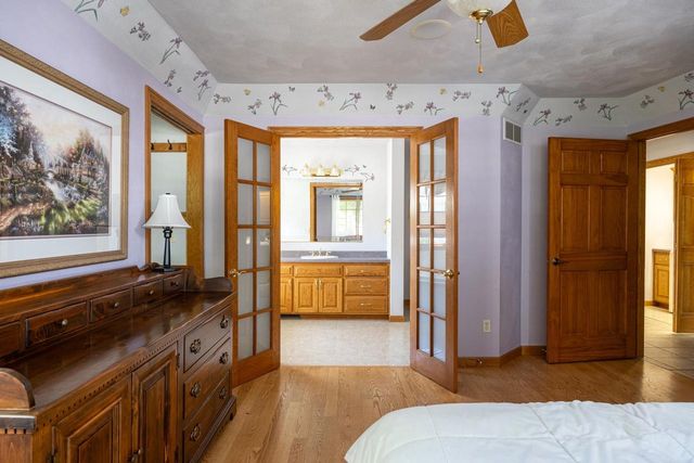 509 KADINGER WAY, Little Chute, WI 54140