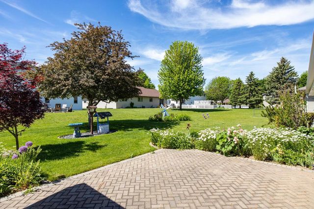 509 KADINGER WAY, Little Chute, WI 54140