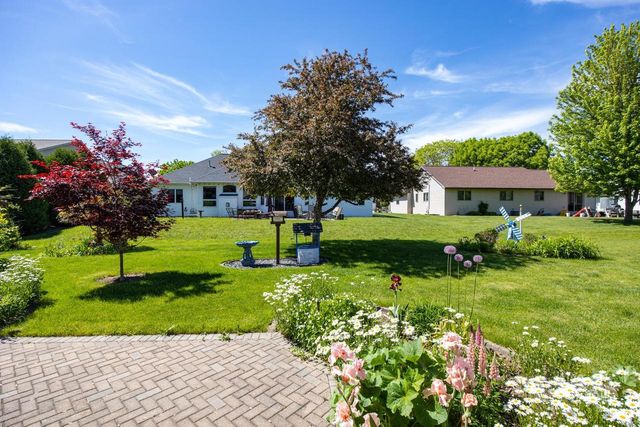509 KADINGER WAY, Little Chute, WI 54140
