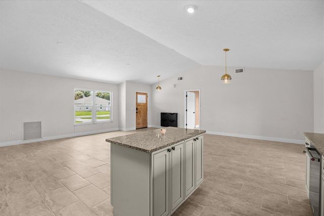 371 SW Butler Avenue, Port St. Lucie, FL 34983