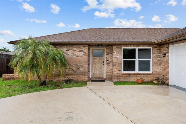 371 SW Butler Avenue, Port St. Lucie, FL 34983