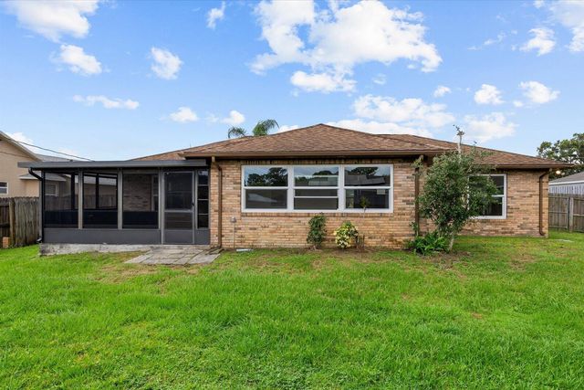 371 SW Butler Avenue, Port St. Lucie, FL 34983