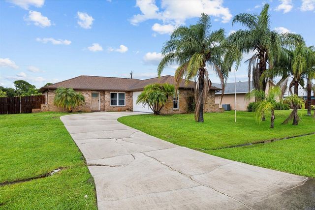 371 SW Butler Avenue, Port St. Lucie, FL 34983